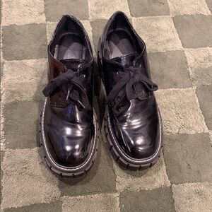 Men's Black Lace-Up Chunky Dress Shoes